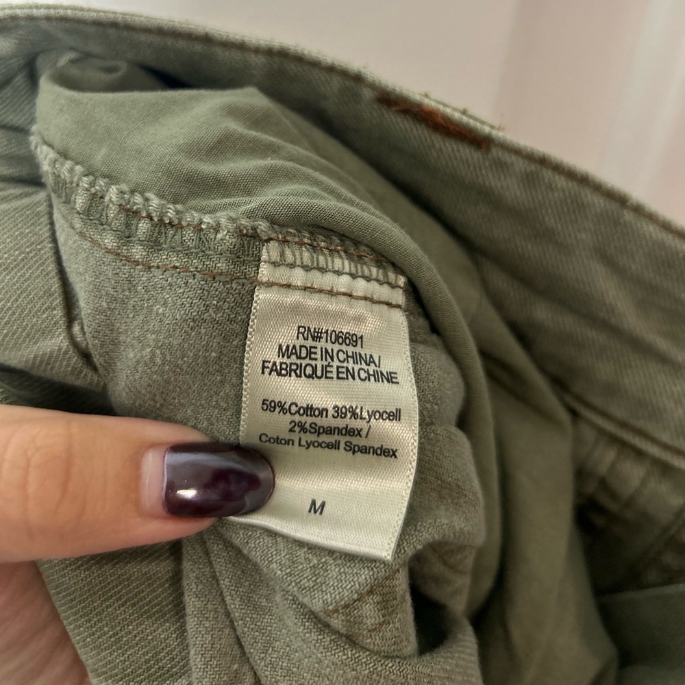 Young Fabulous & Broke YFB Workwear Green Wide Leg Pants Size Medium 90s utility - Picture 12 of 13